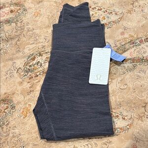 Lululemon Dark Gray /combo legging s size 12 NWTS
